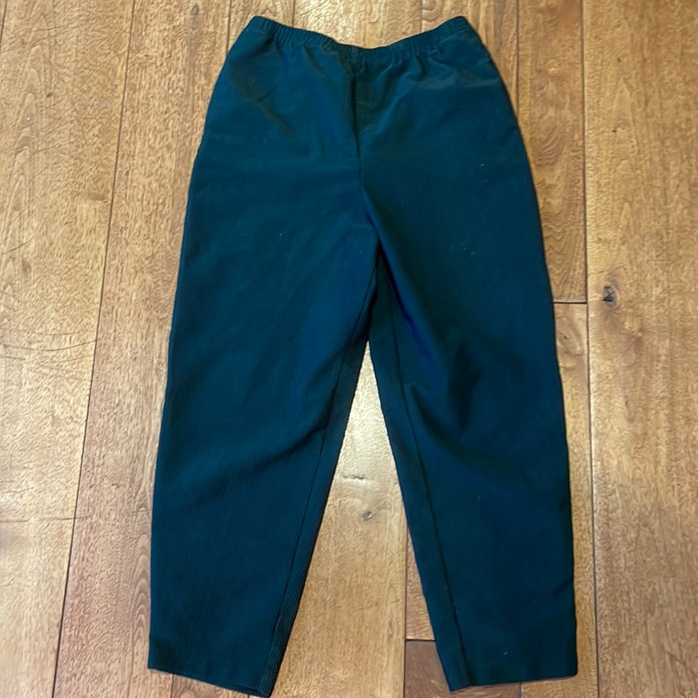 Corduroy green stretchy pants